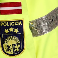 Policistiem un robežsargiem par darbu Covid-19 laikā piešķir vairāk nekā miljonu eiro