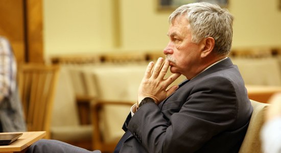 Суд первой инстанции оправдал бывшего ректора ЛУ Муйжниекса