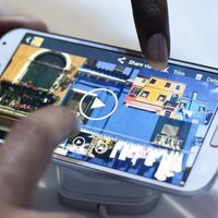 'Samsung' prezentē viedtālruni 'Galaxy S4'