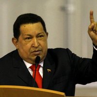 Президент Венесуэлы ночует у могилы Чавеса