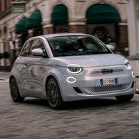 'Fiat' no iekšdedzes dzinējiem pilnībā atteiksies jau 2030. gadā