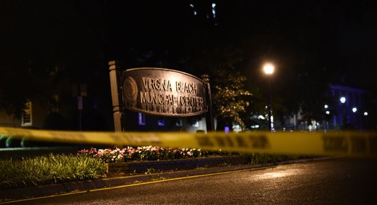 Bruņots vīrietis Virdžīnijā nošauj vismaz 12 cilvēkus