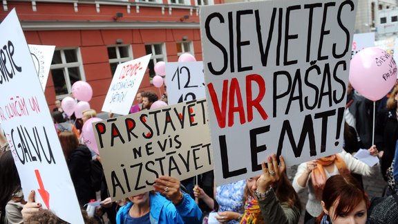 Protests pie Saeimas pret olšūnu ziedošanas ierobežojumiem - 7