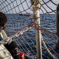 Malta aizliedz iebraukt kuģim ar 65 migrantiem