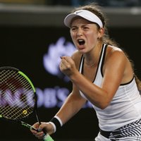 Ostapenko triumfē Štutgartes WTA turnīra dubultspēlēs