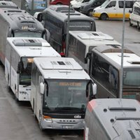 "Tas ir nenovēršami" – nākamgad atkal plāno celt sabiedriskā transporta biļešu cenas