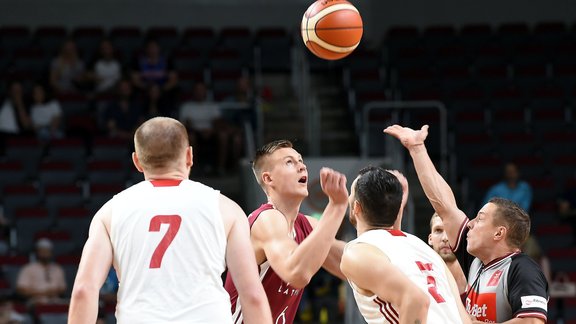 Pārbaudes spēle basketbolā Latvija - Polija - 2