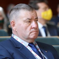 Jelgavas novada domes priekšsēdētāju Cauni atbrīvo no amata