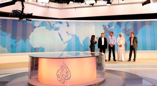 Ēģiptē atkal aiztur 'Al Jazeera' darbinieku 'uz safabricētu apsūdzību pamata'