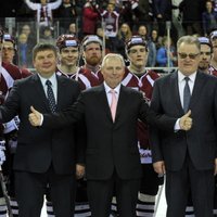 Ozoliņa izvēle, KHL jaunā dzīve un spēlētāju motivācija. Rīgas 'Dinamo' vadītājs Savickis par kluba nākotni