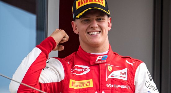 Сын Михаэля Шумахера будет выступать в гонках "Формулы-1"