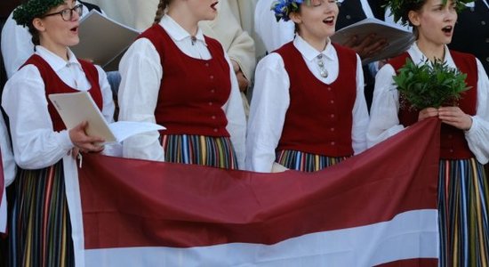 Идеальная Латвия - "чисто национальная"? О чем мечтают латыши и русскоязычные, богатые и бедные, в Риге и Латгале