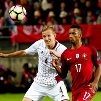 Latvijas izlases aizsargs Freimanis: Portugālei iesisto 'golu' var saukt par brīnumu