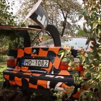 Ķekavā avarē pamatīgi 'notūningots' auto; vadītājs izplūcas ar aculiecinieku