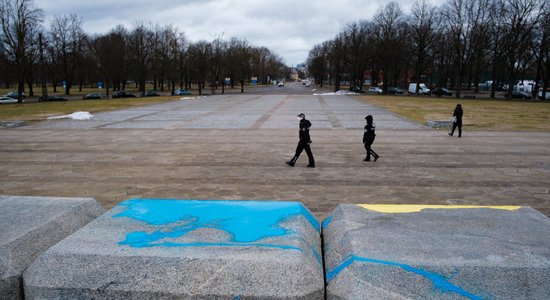 Sacensības patriotismā un līderu uzplaukšana – Krievijas agresijas ietekme latvisko partiju flangā