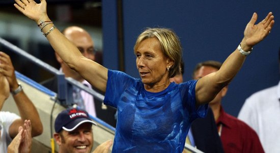 Navratilova: drīz tenisistus no laukuma nesīs nost uz nestuvēm, ja nekas nemainīsies