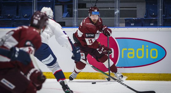 Latvijas hokejisti 'saber' piecus vārtus un 'sausā' uzvar Norvēģiju