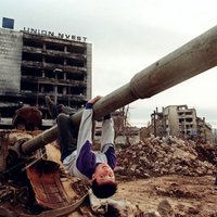 Garākais aplenkums mūsdienu vēsturē: 25 gadi kopš Sarajevas šausmām