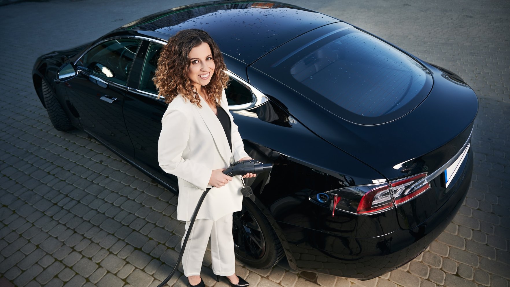 16% kritums pieprasījumā pēc elektroauto Vācijā; "Tesla" realizācija lejā par 42%