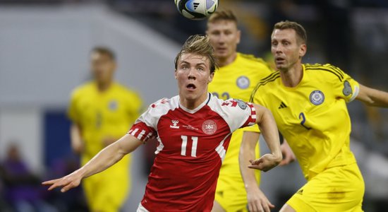 Уникальная ситуация: Дания обошла Словению из-за желтой карточки, которую получил не игрок 