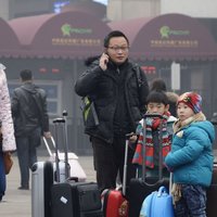 Китайцы массово разводятся из-за нового налога