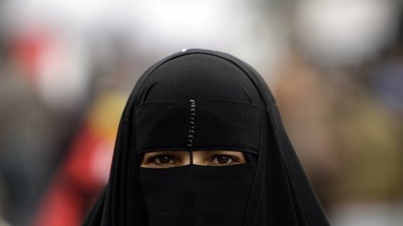 niqab,hidžābs,nikabs,musulmaņu tērpi