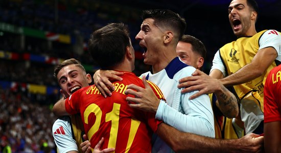 Spānijas izlase kļūst par titulētāko Eiropas čempioni