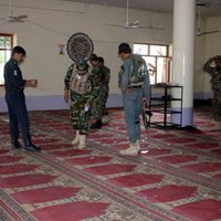 Sprādzienā Afganistānas vēlētāju reģistrācijas centrā nogalināti 14 cilvēki