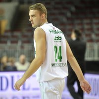 Basketbolists Freimanis karjeru turpinās Turcijas klubā Ušakas 'Sportif'