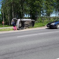 Foto: Maskavas ielā sadūrušies divi auto
