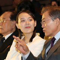 Dienvidkorejas prezidents un Ziemeļkorejas līdera māsa apmeklē koncertu Seulā