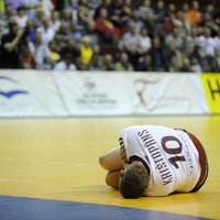 Latvijas handbola izlase galvenā trenera debijā spēlēs bez Krištopāna