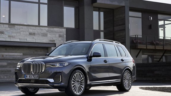 BMW X7