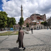 Turcijas tiesa paver ceļu Stambulas Svētās Sofijas katedrāles pārvēršanai par mošeju