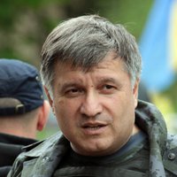 На главу МВД Украины подали в суд за выступления на русском языке
