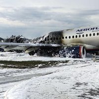 В крушении SSJ-100 в Шереметьево "много непонятного": версии + видео из салона