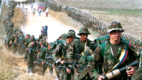 FARC nemiernieki nun cīņa pret tiem - 21