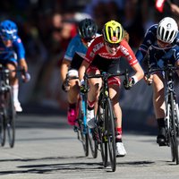 Svarinska izcīna 41. vietu pasaules čempionātā riteņbraukšanā grupas braucienā juniorēm