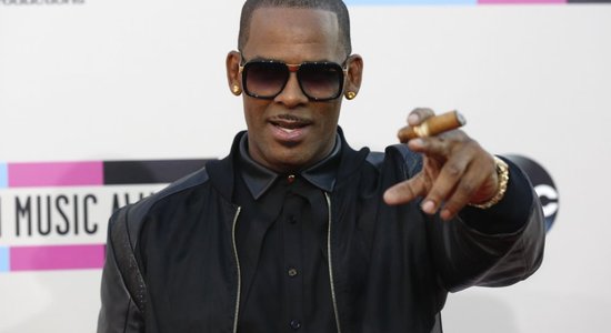 R Kelly осужден на 30 лет за сексуальные домогательства и насилие