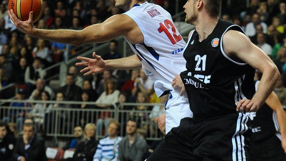 VTB līga basketbolā: VEF Rīga - Maskavas CSKA - 66