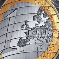 ZZS un SC Kūtrim prasa viedokli par referendumu eiro ieviešanai