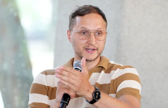 Es to daru ar vislielāko prieku." Niklāvs Kurpnieks pievērsies savam  bērnības hobijam