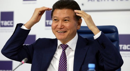 Кирсан Иллюмжинов отстранен от должности президента ФИДЕ