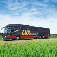 'Lux Express' prasa tirgus atvēršanu un protestējot vedīs uz Liepāju bezmaksas; 'Ecolines' saniknots
