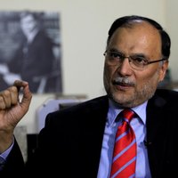 Atentātā ievainots Pakistānas iekšlietu ministrs