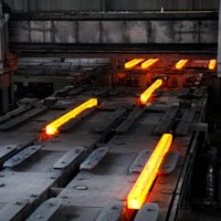 До конца года уволят 1500 работников Liepājas metalurgs