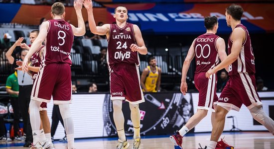 Video: 'Gražulis bija fenomenāls' – Latvijas basketbolisti pēc iekļūšanas ceturtdaļfinālā