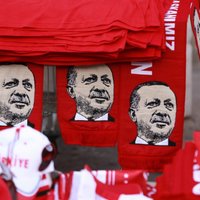 Тысячи турок в Германии прошли маршем в поддержку Эрдогана