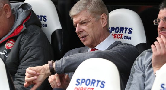 'Arsenal' šķiras no ilggadējā galvenā trenera Vengera
