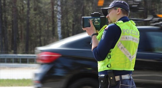 Опрос: скорость чаще превышают мужчины и жители с более высокими доходами